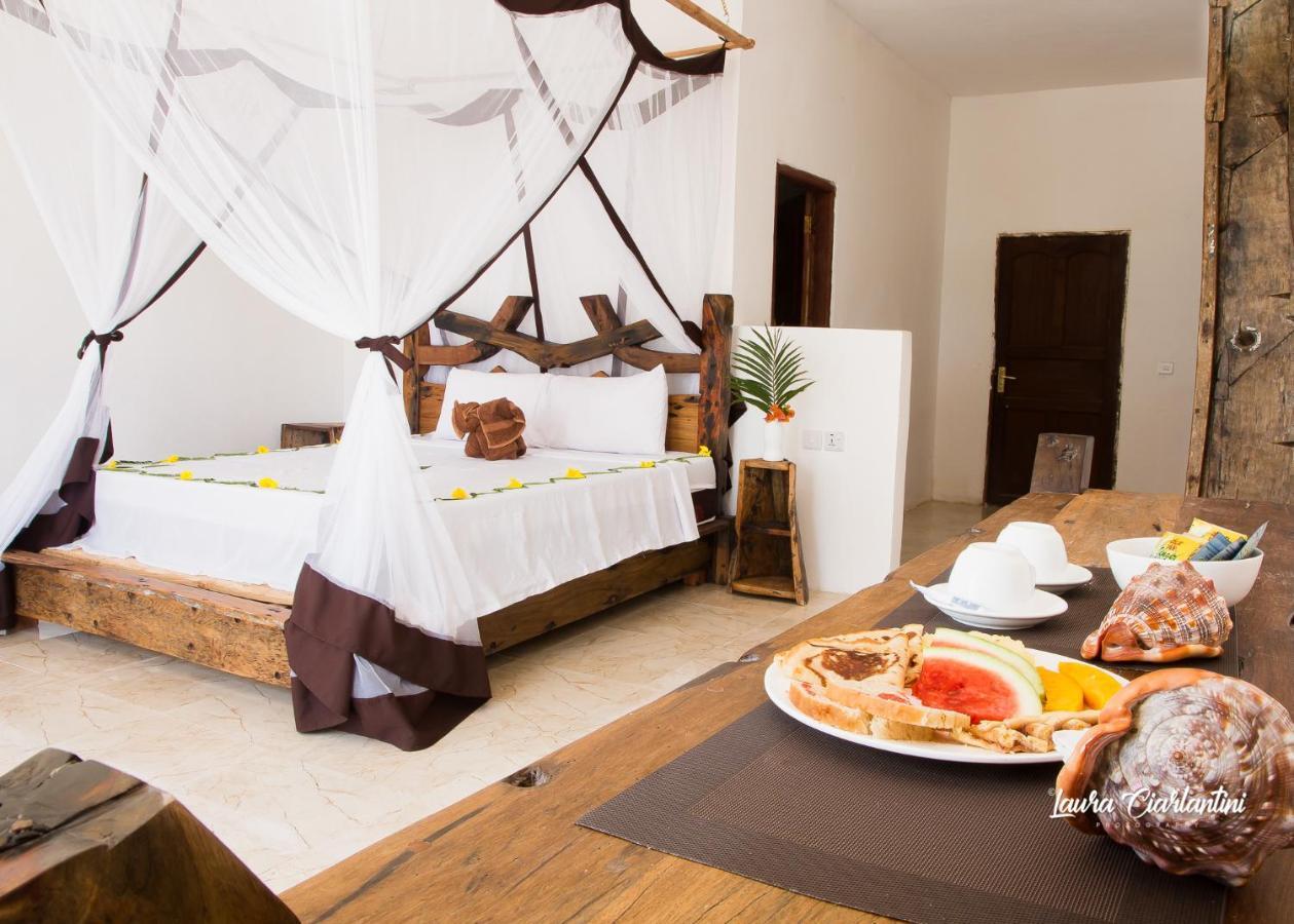 Uroa Zanzibar Vera Beach Hotel By Moonshine Dikoni Esterno foto