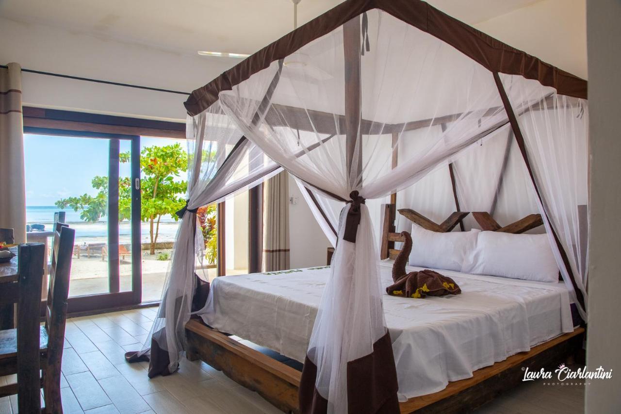Uroa Zanzibar Vera Beach Hotel By Moonshine Dikoni Esterno foto