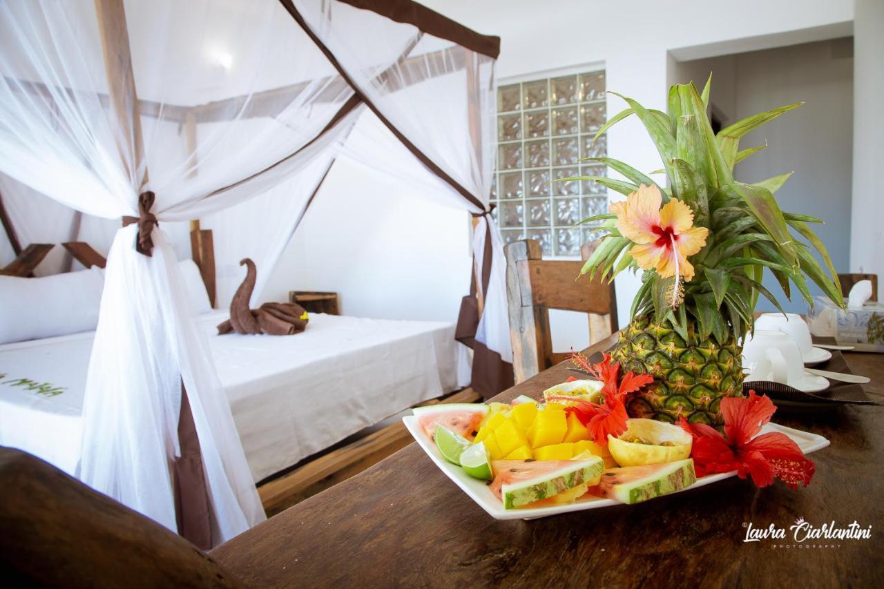 Uroa Zanzibar Vera Beach Hotel By Moonshine Dikoni Esterno foto